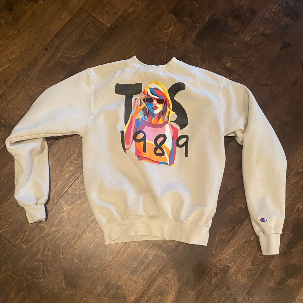 Champion Taylor Swift 1989 Sweatshirt